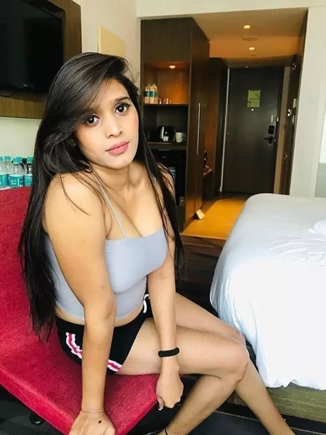 कॉल गर्ल्स सर्विस  मंझनपुर